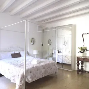 Academia Aparthotel Bergamo